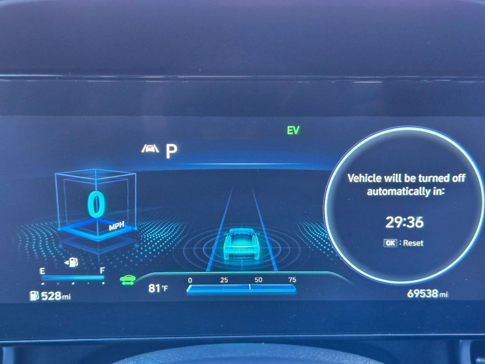 Used 2023 Hyundai Elantra Limited image 11