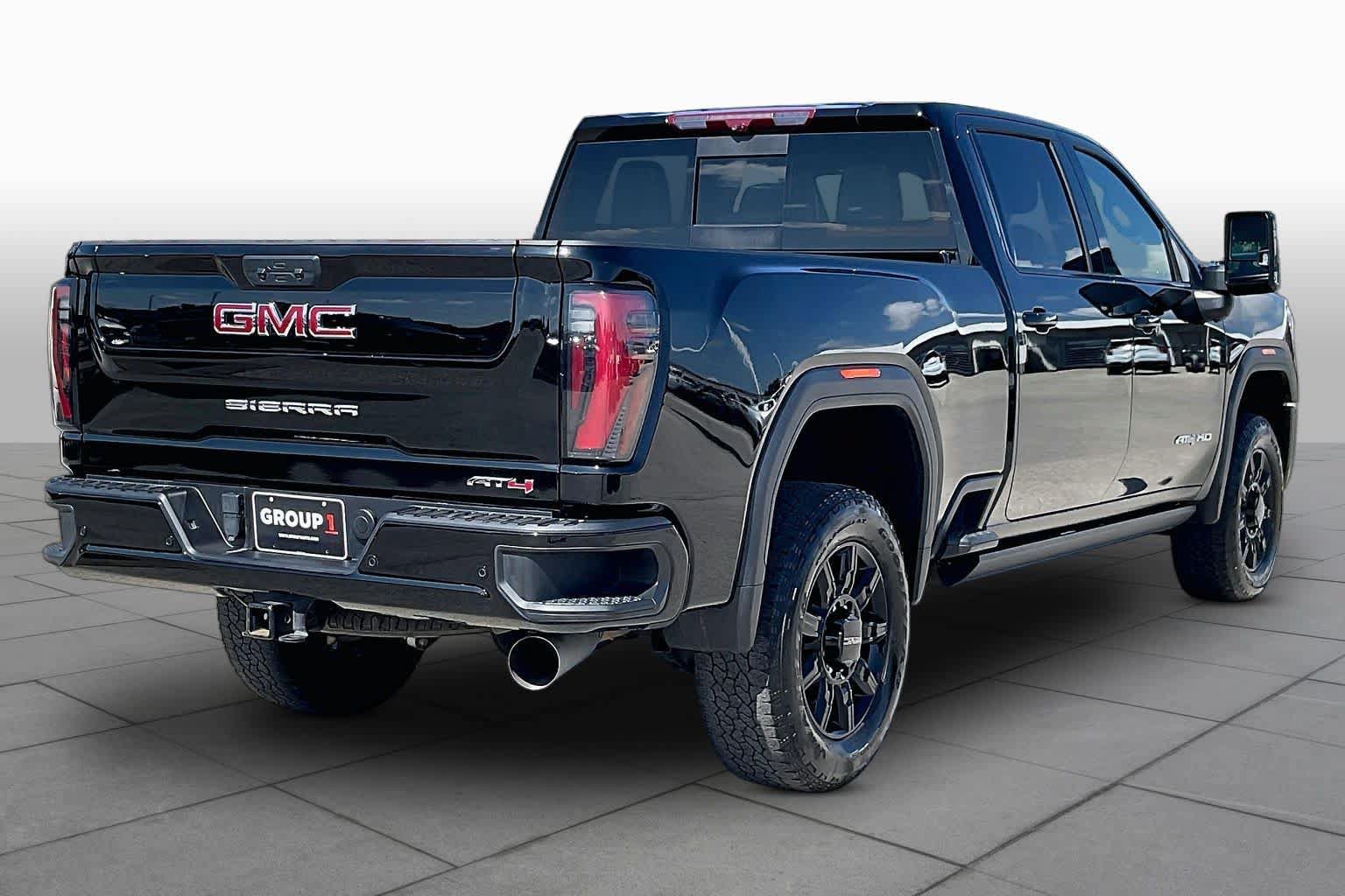 Used 2024 GMC Sierra 3500 AT4 w/ AT4 Premium Plus Package AWD/4WD image 13