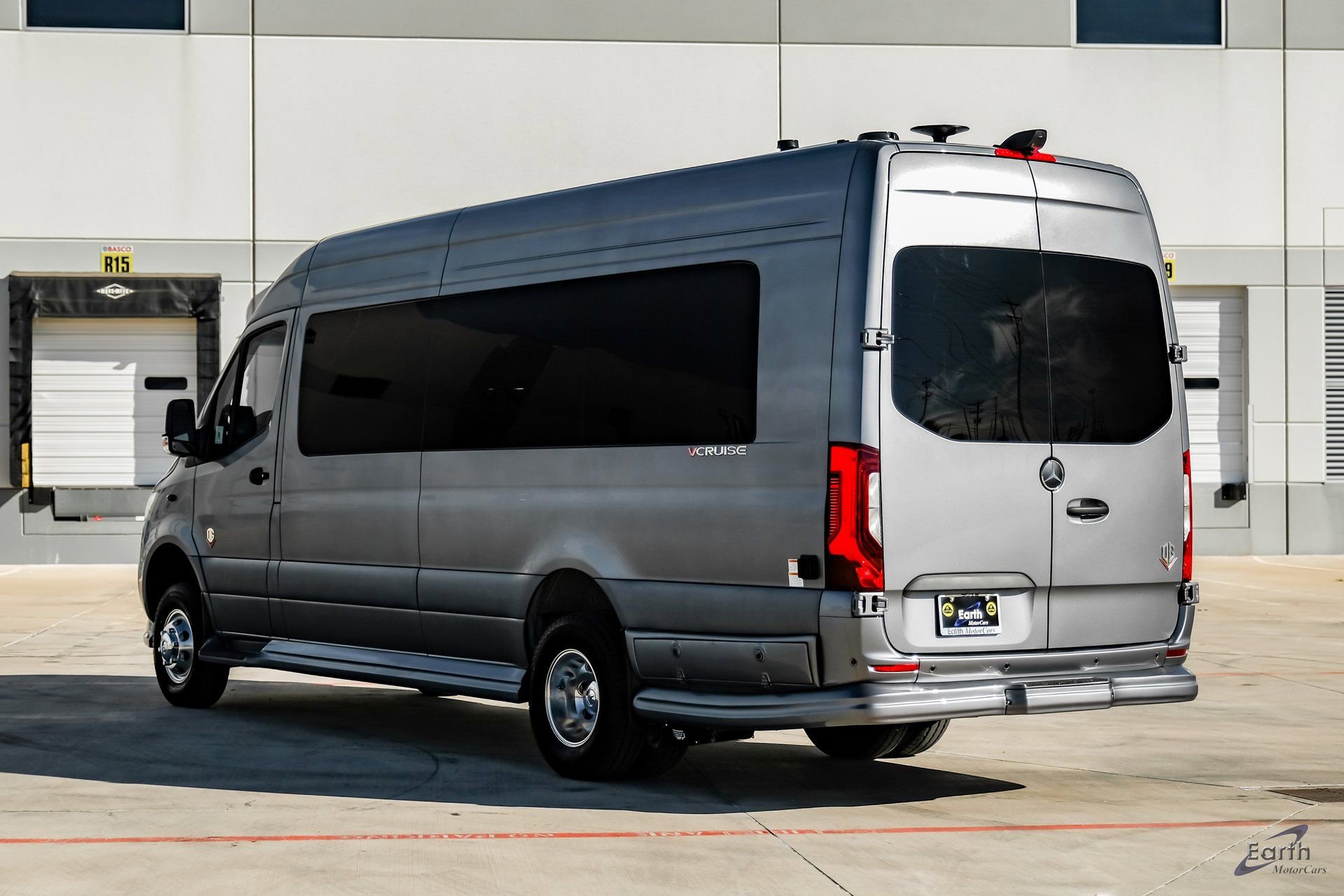 Used 2025 Mercedes-Benz Sprinter 3500 image 5