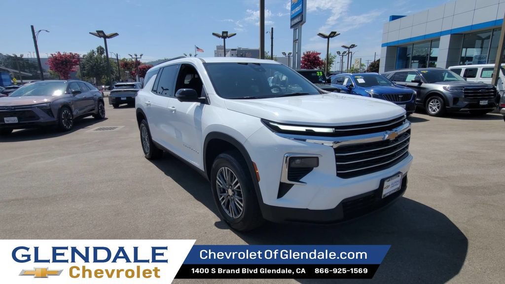 Certified 2024 Chevrolet Traverse LT AWD/4WD image 3
