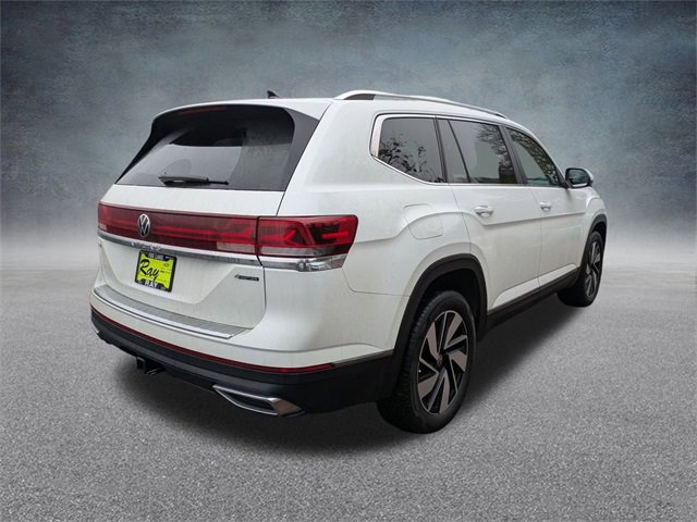 Used 2024 Volkswagen Atlas SEL image 4