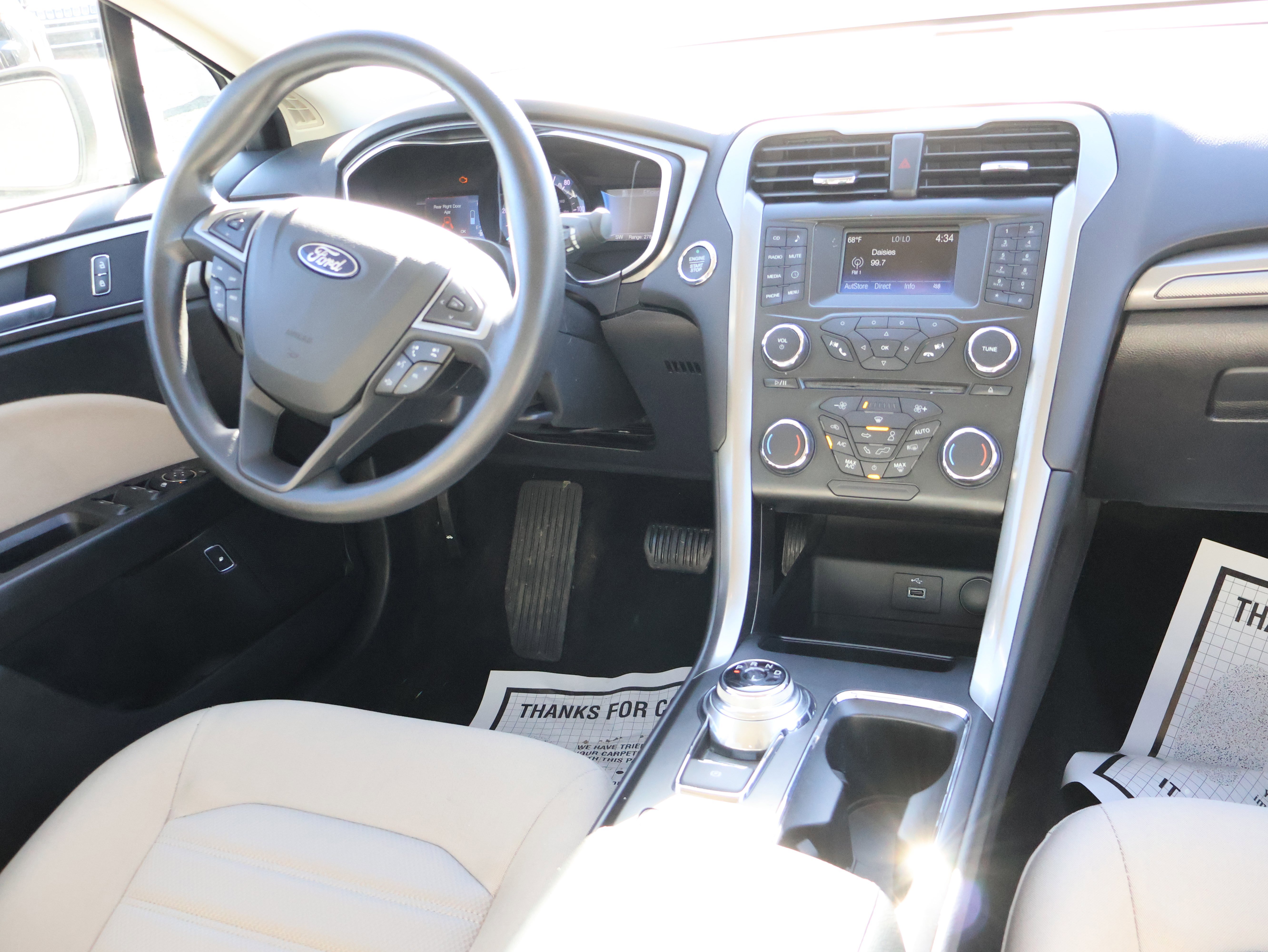 Used 2018 Ford Fusion S image 15
