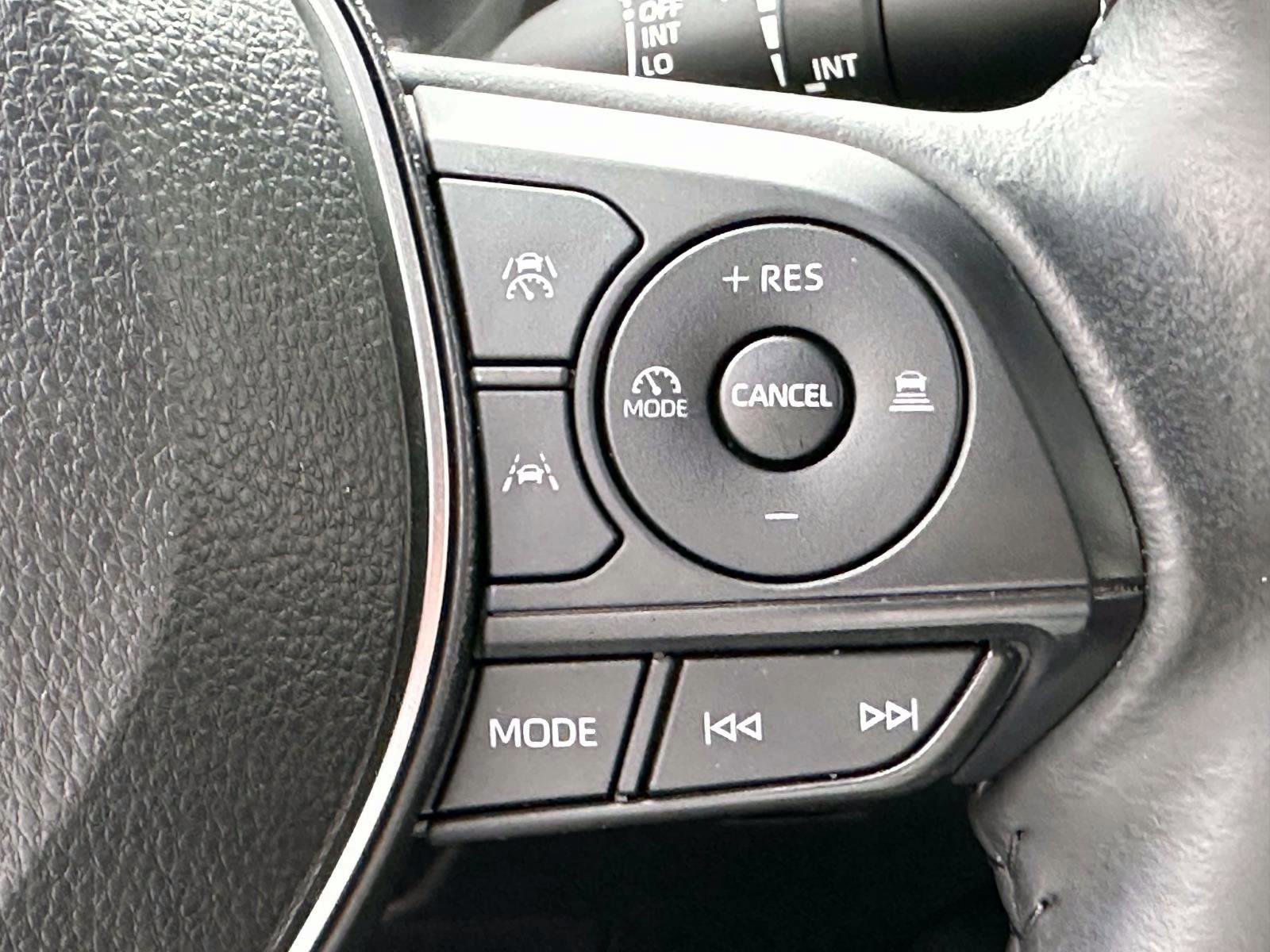 Certified 2023 Toyota Corolla SE FWD image 24