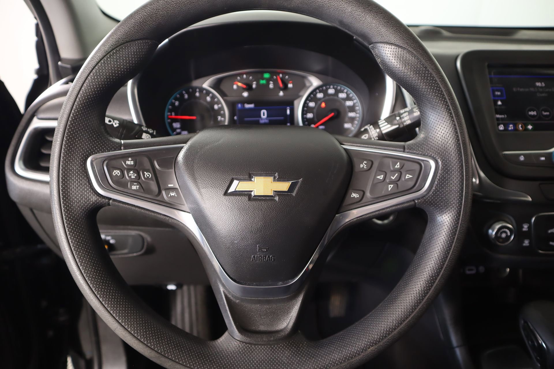 Used 2022 Chevrolet Equinox LT image 3