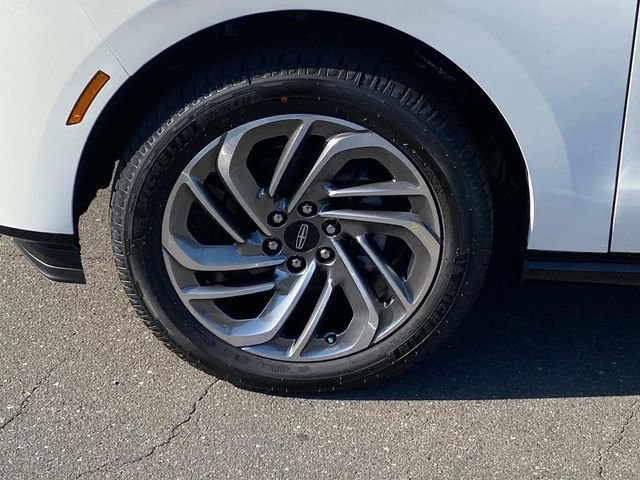 New 2026 Lincoln Navigator L Reserve AWD/4WD image 5