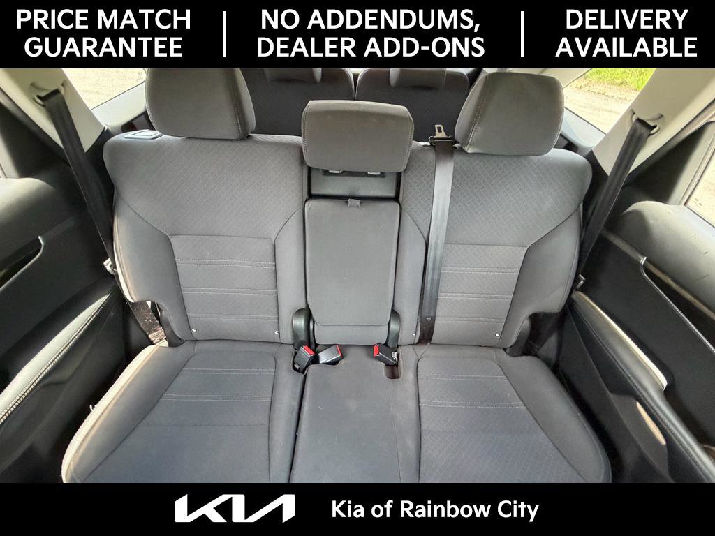 Used 2020 Kia Sorento FWD V6 image 23