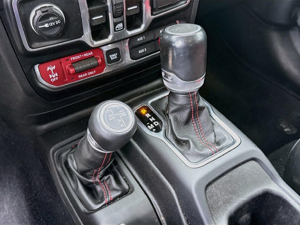 Used 2023 Jeep Wrangler Unlimited Rubicon 4xe AWD/4WD image 18