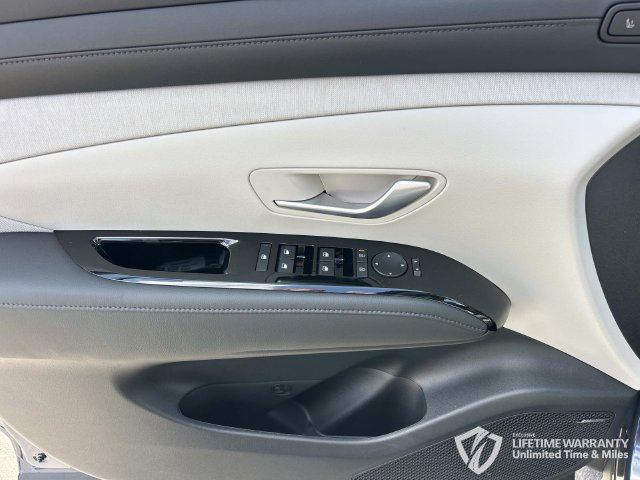 New 2026 Hyundai Tucson Limited FWD image 24