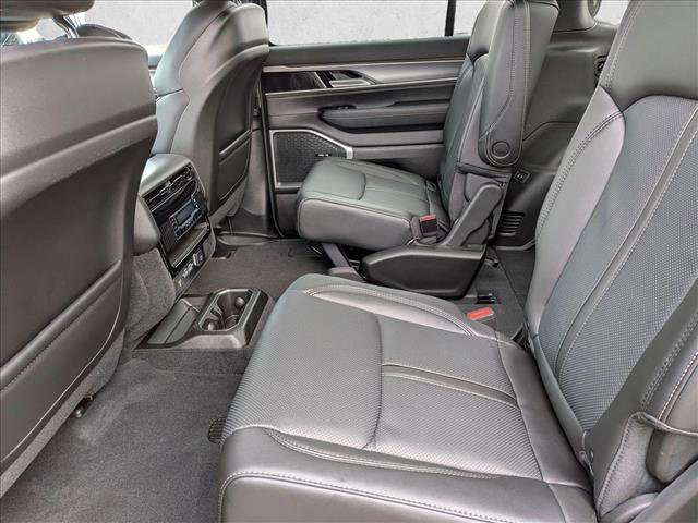 New 2026 Jeep Grand Wagoneer 4WD w/ Premium Group I image 14