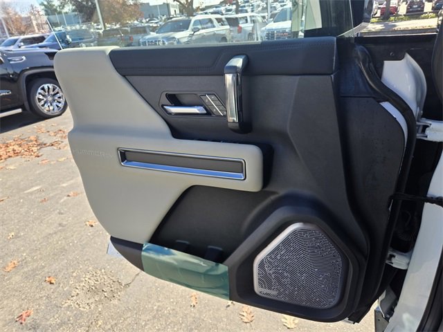 New 2026 GMC Hummer EV 4x4 Crew Cab image 17