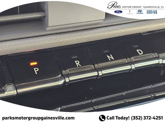 New 2024 Lincoln Corsair Grand Touring w/ Equipment Group 302A AWD/4WD image 25