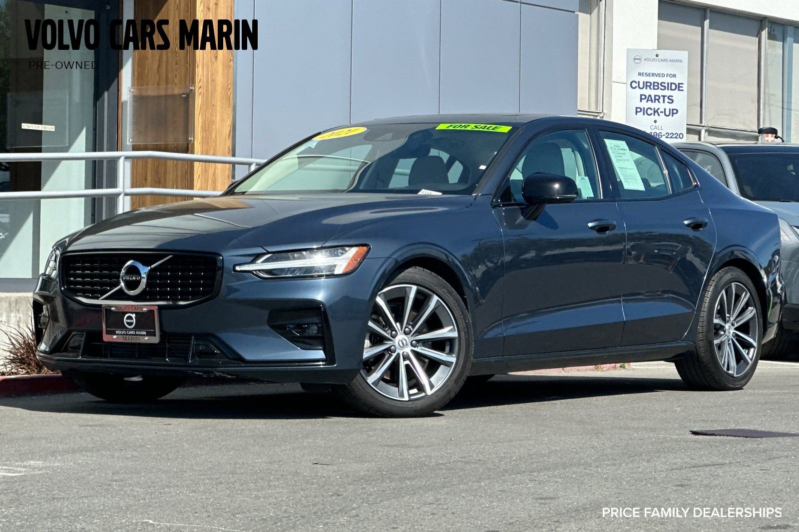 Used 2021 Volvo S60 T5 Momentum