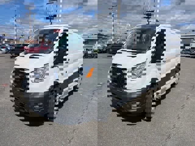 Used 2024 Ford Transit 250 Low Roof w/ Exterior Upgrade Package image 3