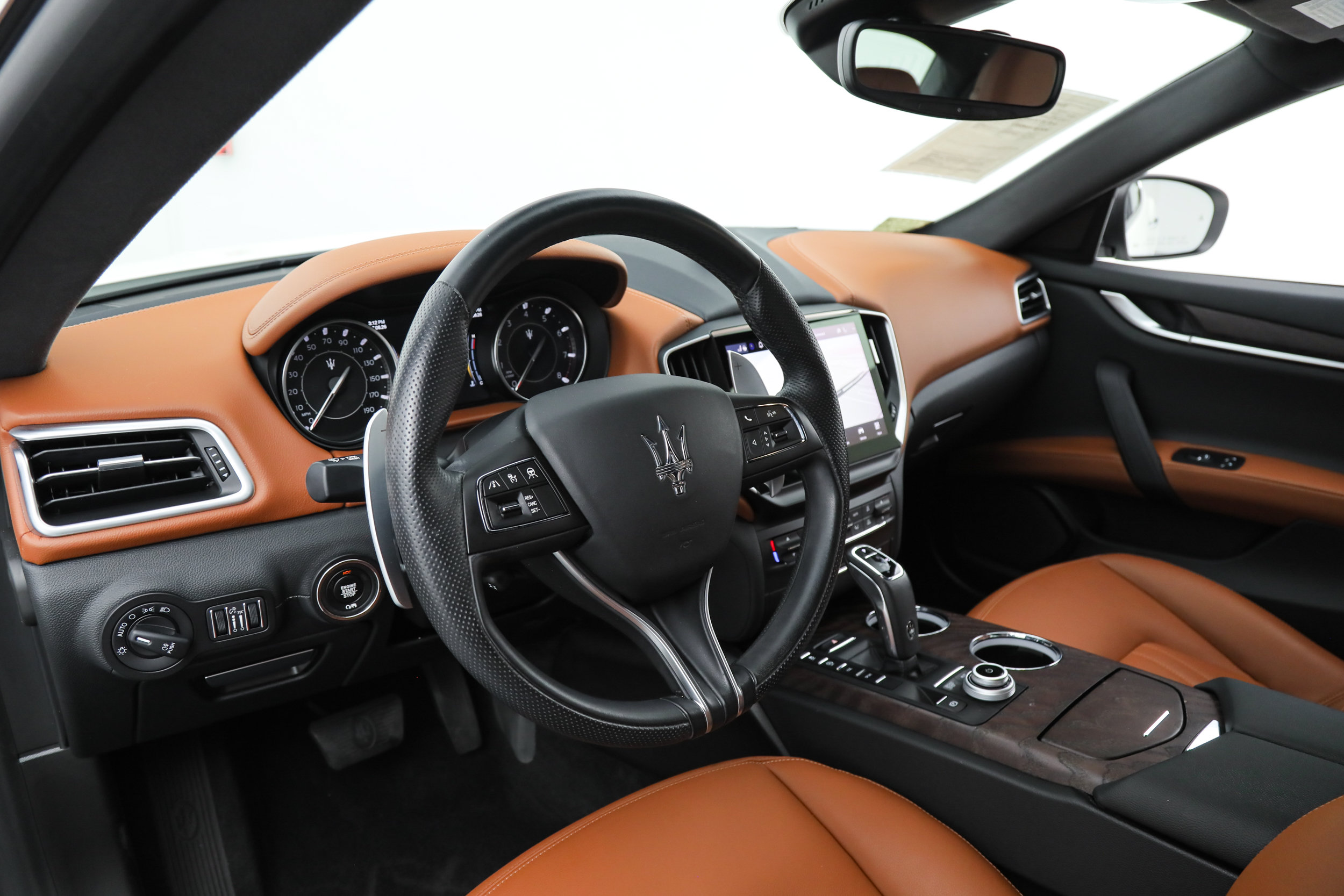 Certified 2023 Maserati Ghibli Modena RWD image 15