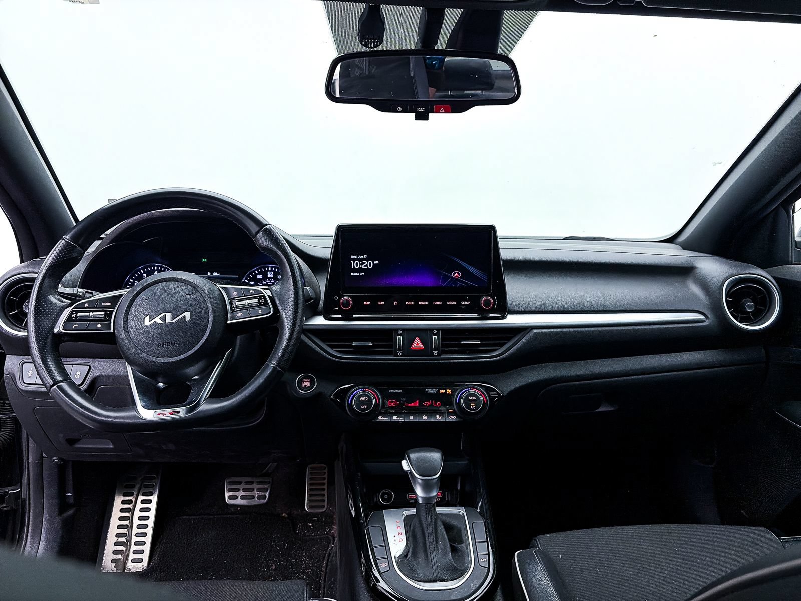 Certified 2024 Kia Forte GT-Line FWD image 19