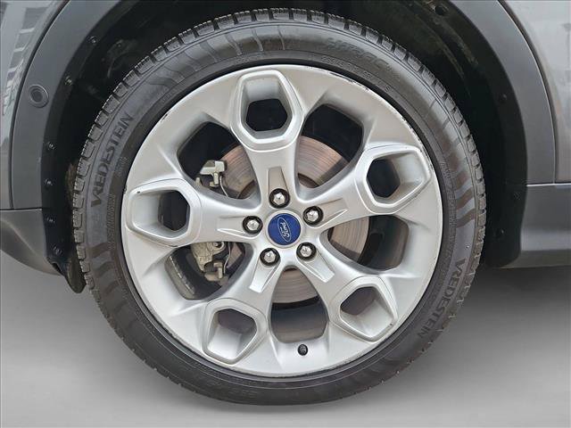 Used 2015 Ford Escape Titanium w/ Equipment Group 301A AWD/4WD image 24
