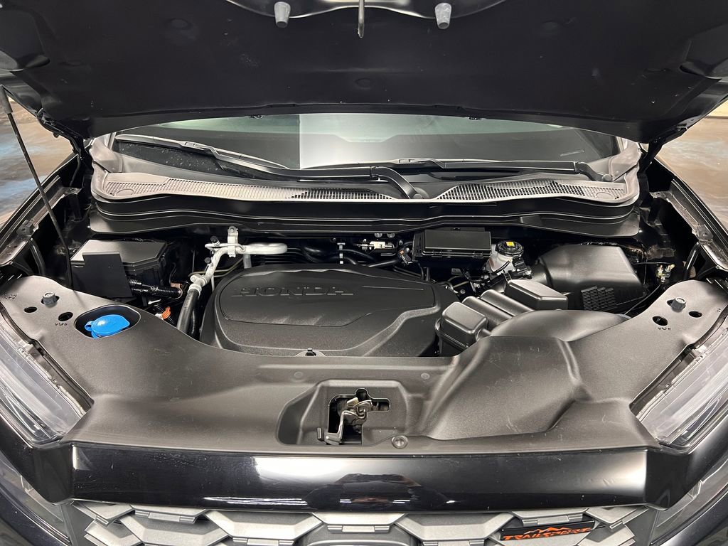 Used 2023 Honda Passport TrailSport image 18