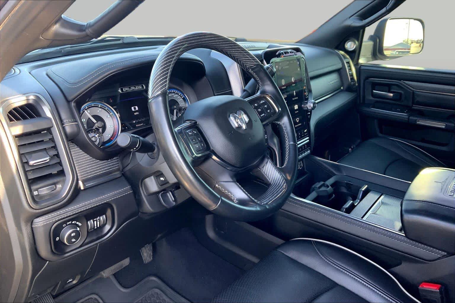 Used 2021 RAM 2500 Limited AWD/4WD image 18