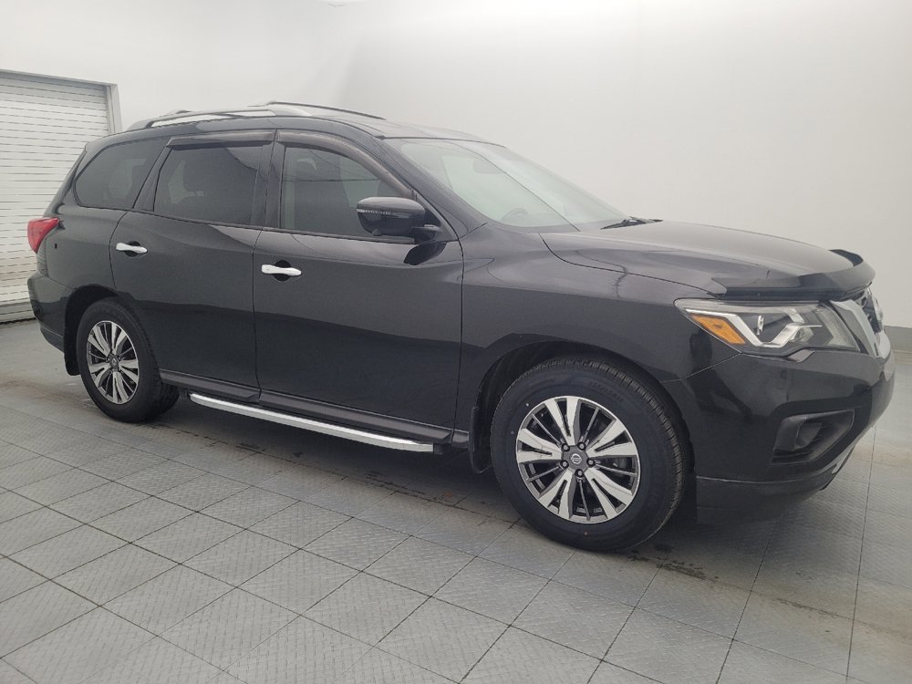 Used 2019 Nissan Pathfinder SL w/ Cargo Package FWD image 11