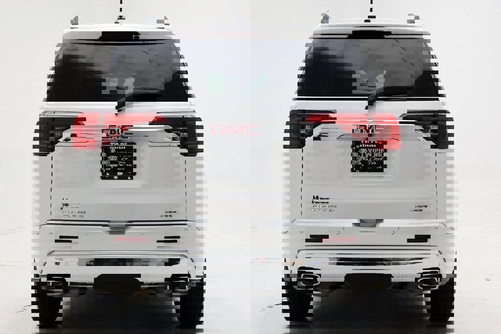 Used 2018 GMC Acadia Denali w/ Technology Package image 7