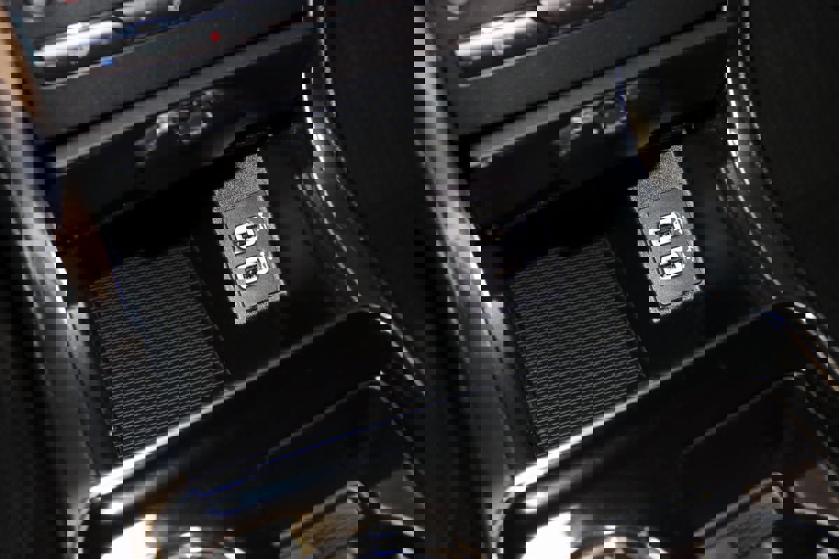 Used 2019 Ford Edge ST w/ Cold Weather Package image 48