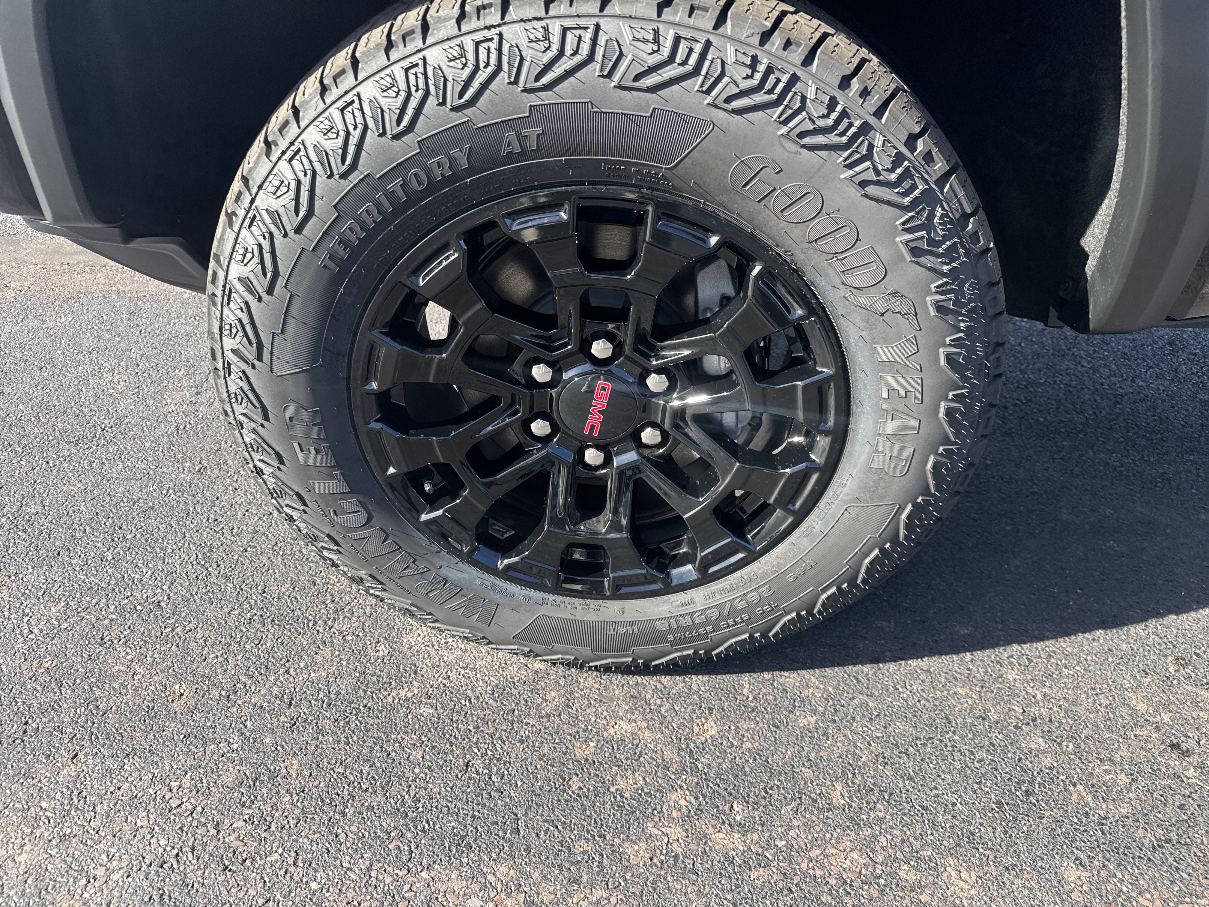 New 2026 GMC Canyon Elevation w/ Convenience Package AWD/4WD image 17