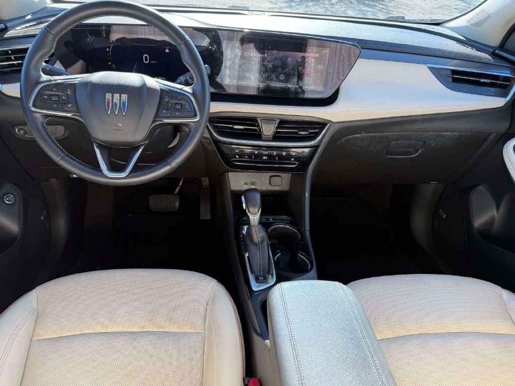 Used 2024 Buick Encore GX Avenir w/ Avenir Convenience Package AWD/4WD image 13