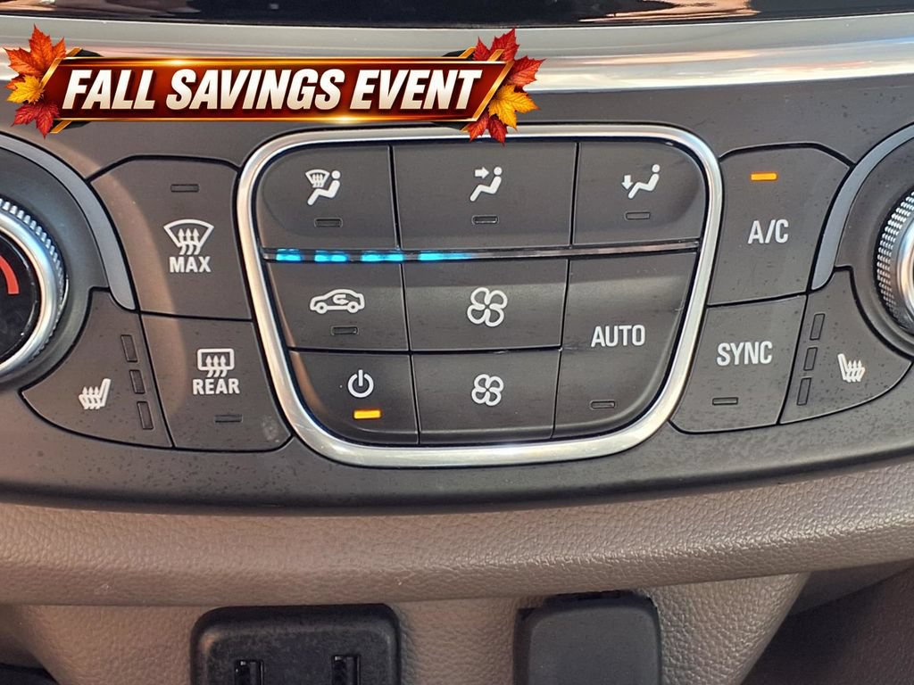 Used 2019 Chevrolet Traverse LT w/ LT Premium Package FWD image 16