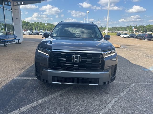 New 2026 Honda Pilot Touring image 6