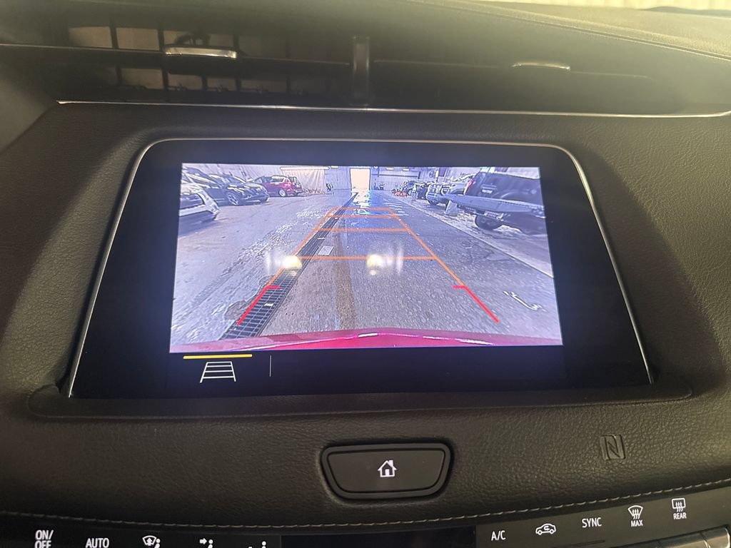 Used 2019 Cadillac XT4 Premium Luxury AWD/4WD image 24