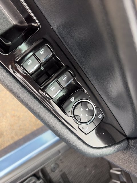 Used 2019 Ford Edge SEL w/ Equipment Group 201A AWD/4WD image 27