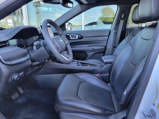 Used 2023 Jeep Compass High Altitude AWD/4WD image 11
