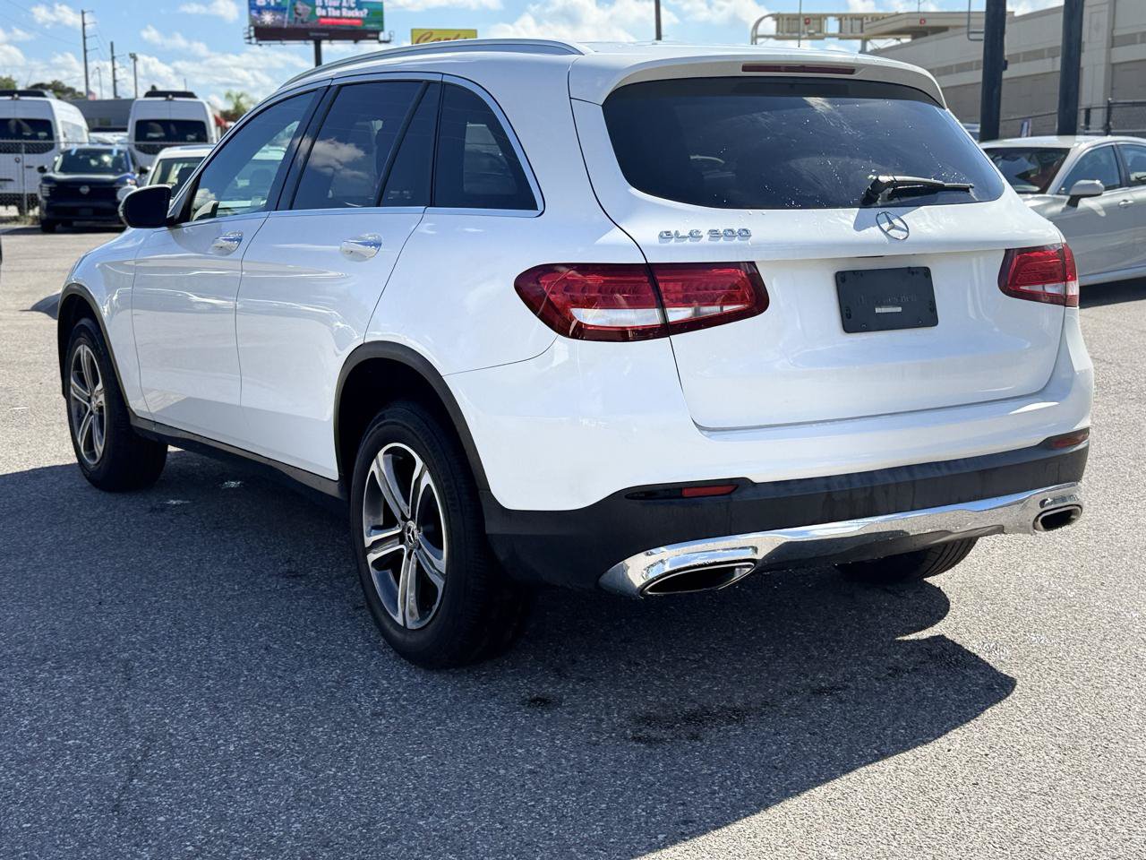 Used 2019 Mercedes-Benz GLC 300 w/ Premium Package image 21
