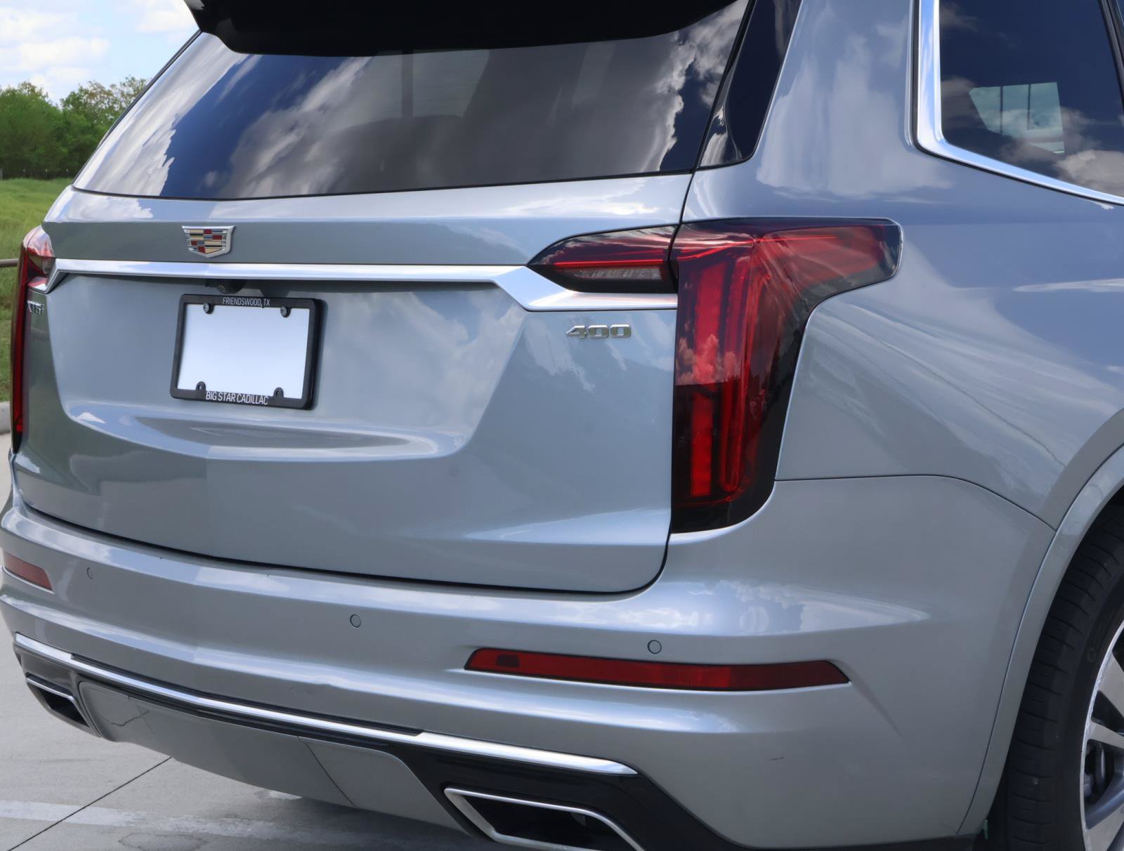 Certified 2025 Cadillac XT6 Premium Luxury FWD image 11