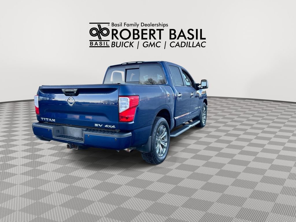 Used 2018 Nissan Titan SV w/ SV Convenience Package AWD/4WD image 8
