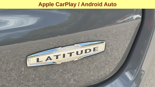 Used 2023 Jeep Compass Latitude w/ Sun and Sound Group AWD/4WD image 11