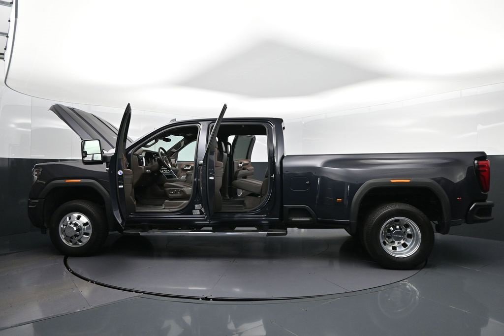 Certified 2024 GMC Sierra 3500 Denali w/ Technology Package image 50