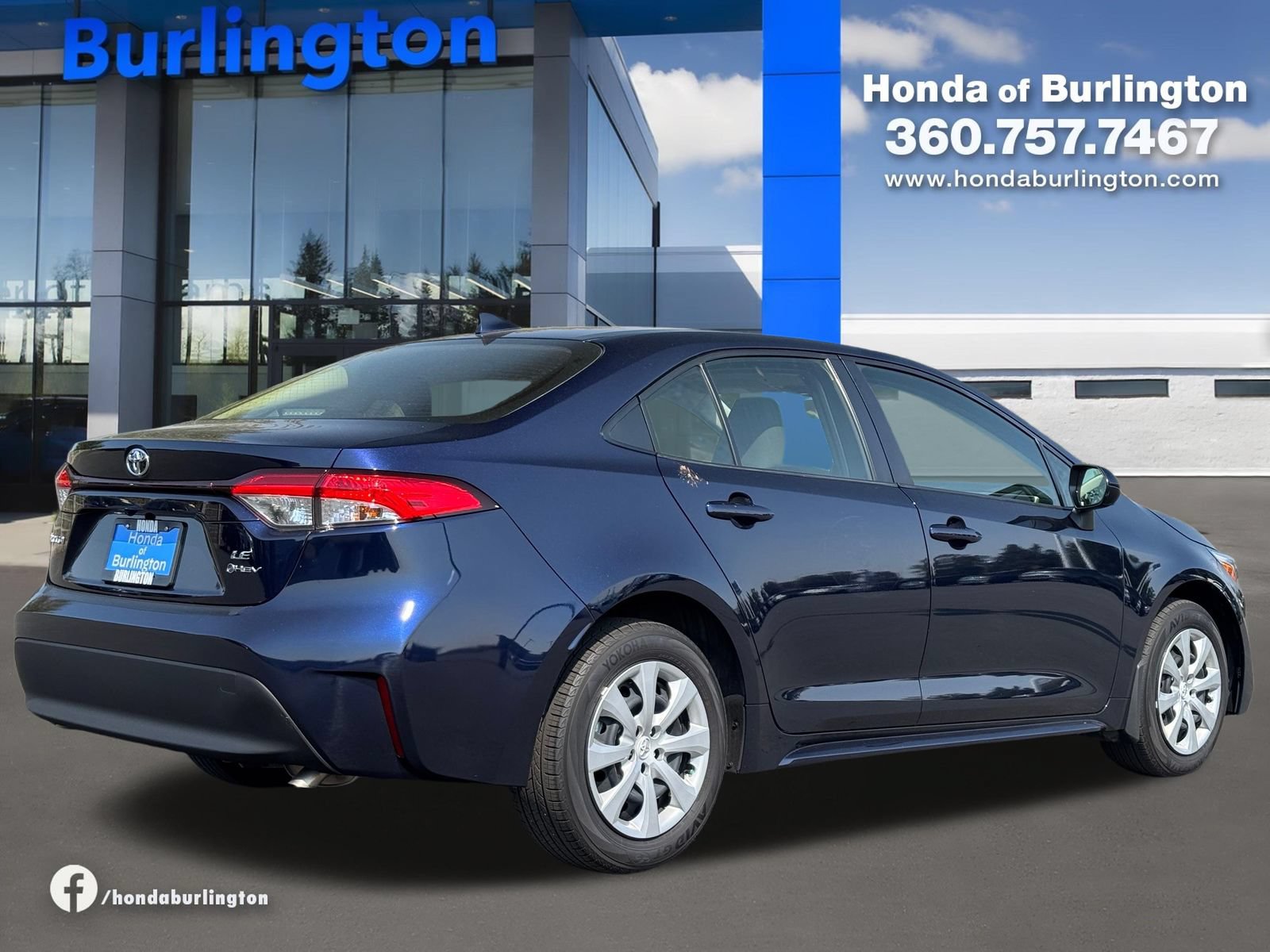 Used 2026 Toyota Corolla LE FWD image 6