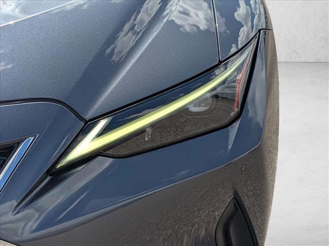 Used 2022 Lexus IS 300 w/ Premium Package image 9