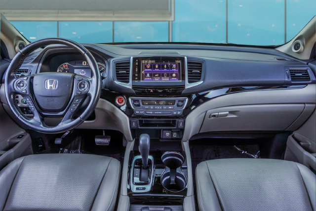 Used 2019 Honda Ridgeline RTL-E image 23