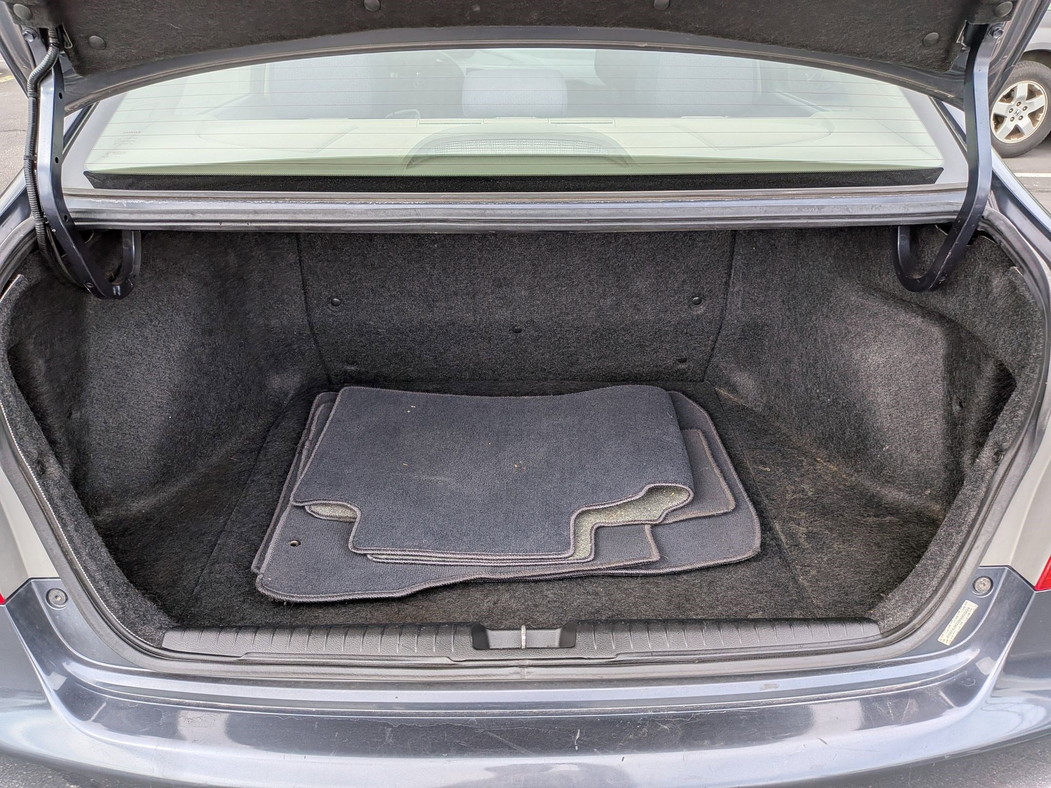 Used 2008 Honda Civic Hybrid Sedan image 28