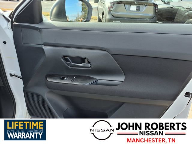 New 2026 Nissan Kicks S image 17