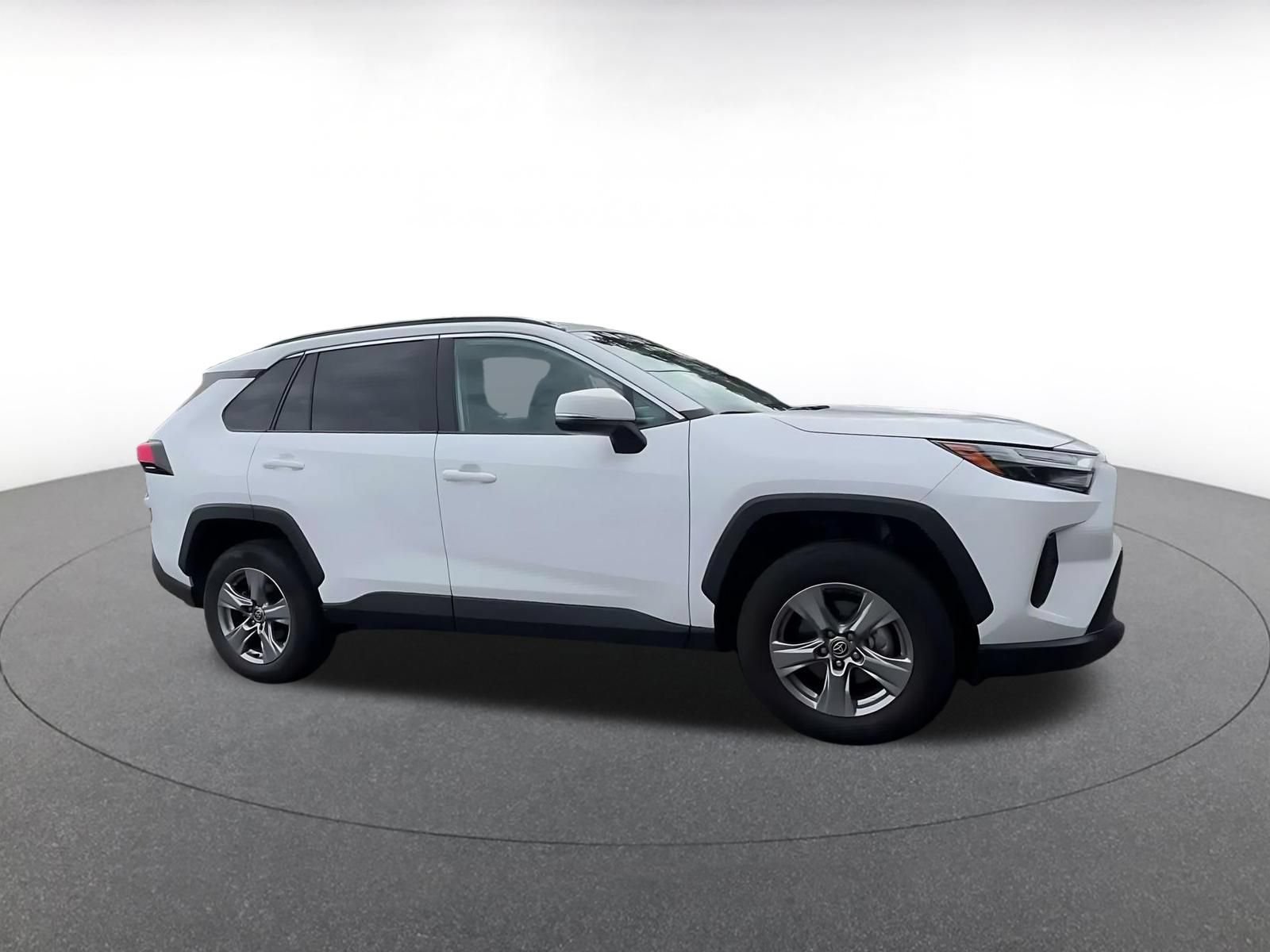 Used 2025 Toyota RAV4 XLE w/ Convenience Package AWD/4WD image 2