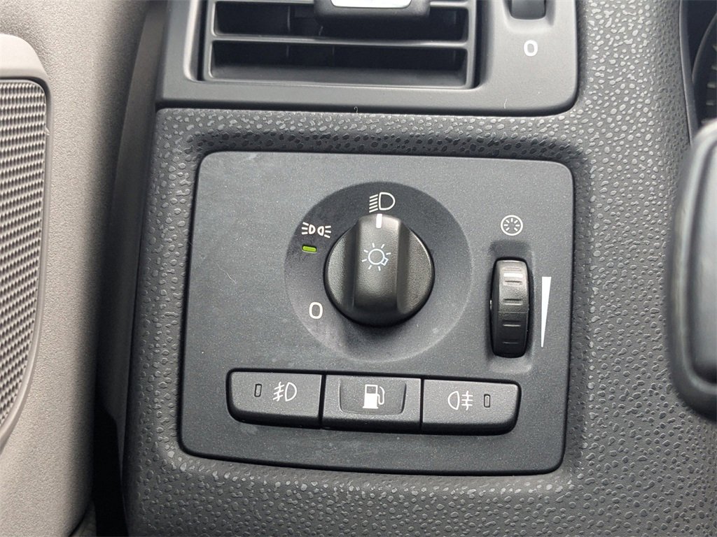 Used 2007 Volvo C70 T5 image 27