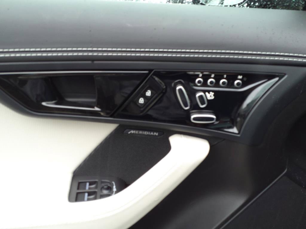 New 2024 Jaguar F-TYPE Coupe AWD image 12