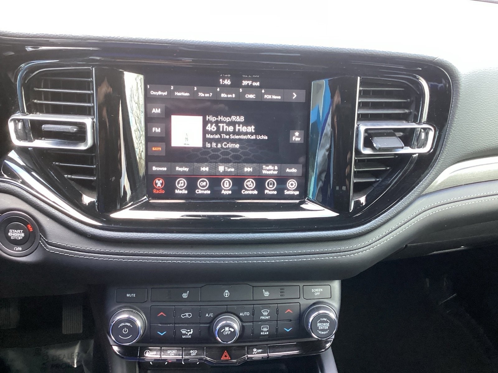 Used 2024 Dodge Durango SXT image 14