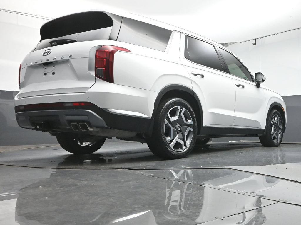 Used 2024 Hyundai Palisade Limited FWD image 39