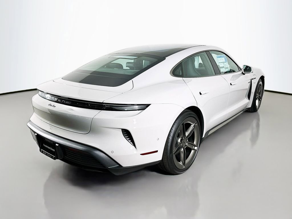 New 2025 Porsche Taycan Turbo image 9