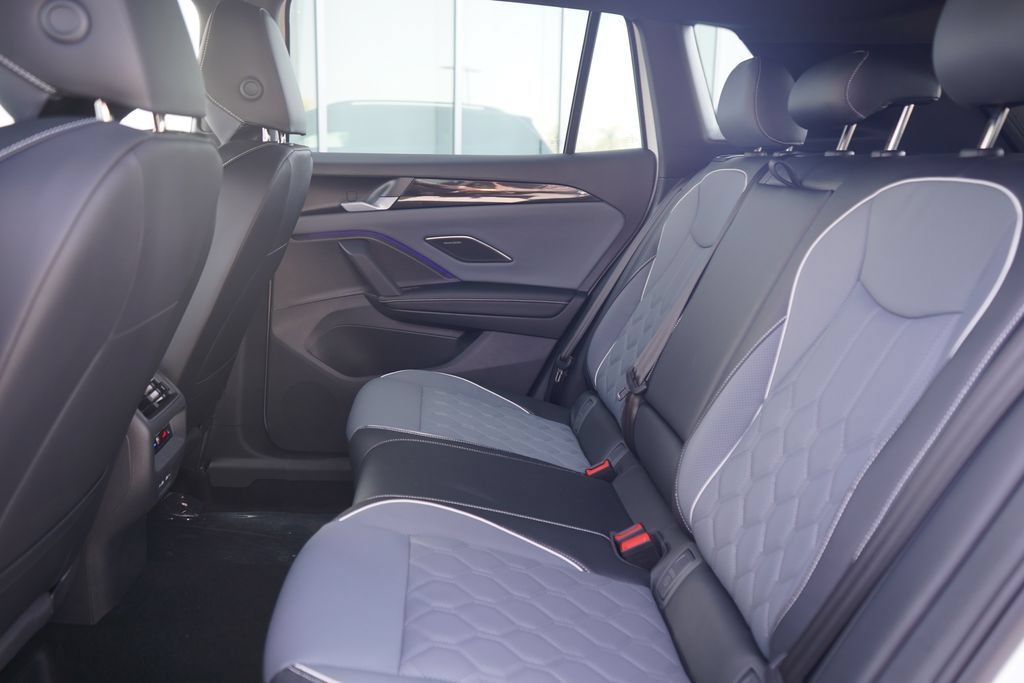 New 2026 Volkswagen Tiguan SEL R-Line AWD/4WD image 7