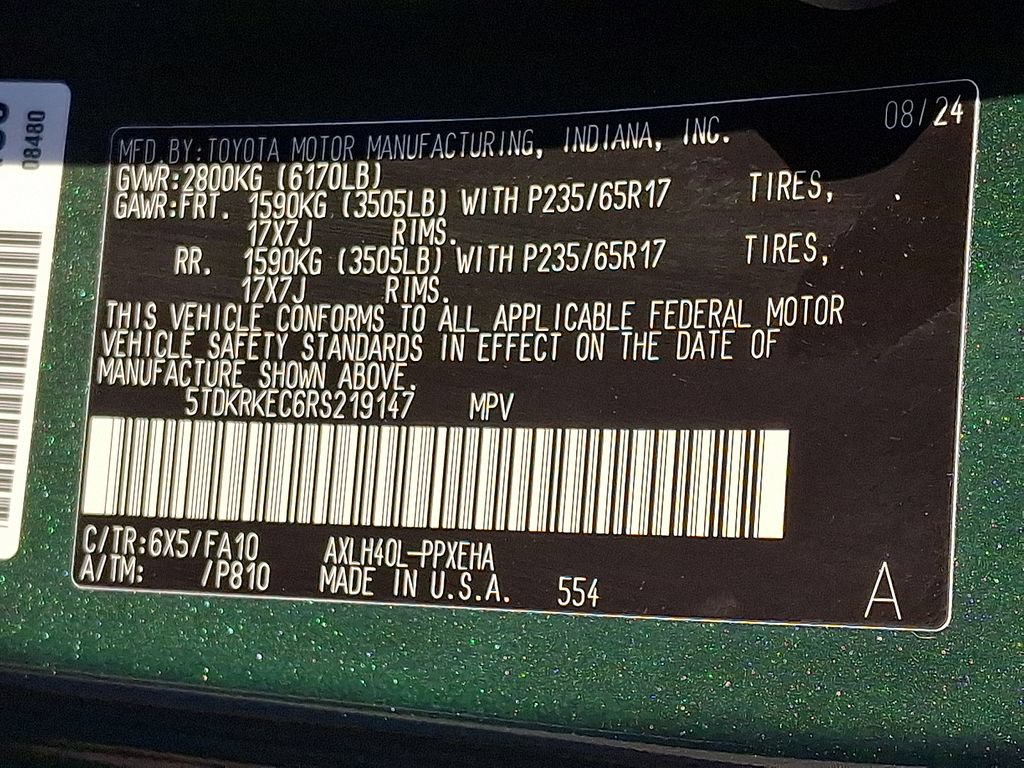 Used 2024 Toyota Sienna LE FWD image 29